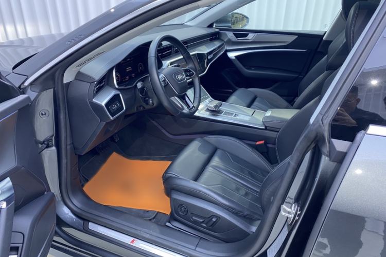 Used Audi A7 2024 45 TFSI Prestige Edition
