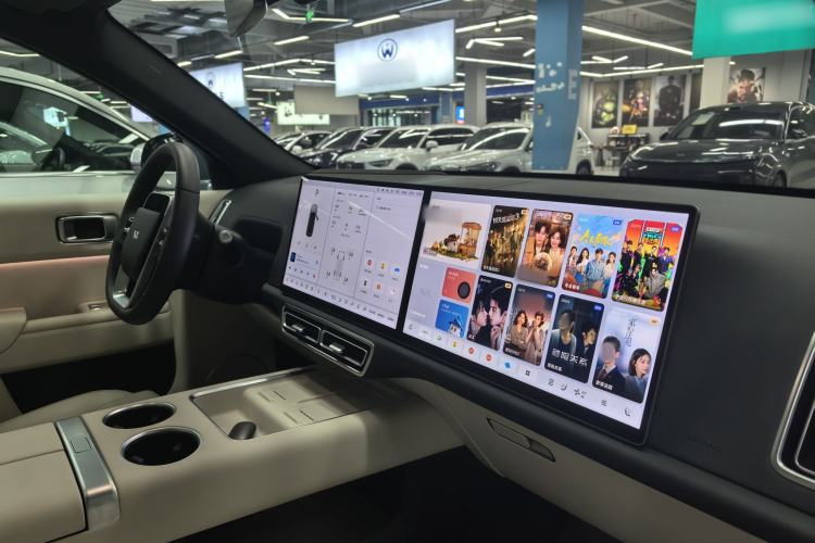 Used Li Auto L7 2025 Ultra Smart Refreshed Edition Interior 11