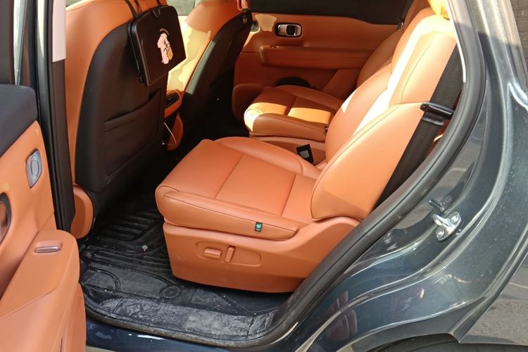 Used Leapmotor C16 2024 Pure Electric 520 Deluxe Edition