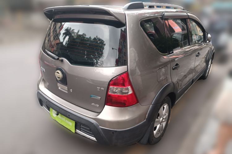 Used Nissan Livina 2010 Jingrui Edition 1.6L Automatic Smart High-End Model Rear Right 45 Deg