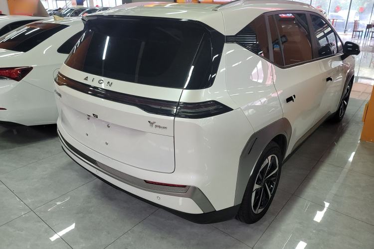 Used AION Y 2023 Plus 510 Smart Edition Rear Right 45 Deg