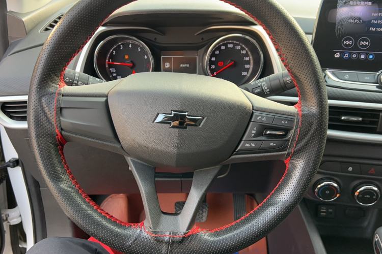 Used Chevrolet Trax 2019 325T Automatic Sport Edition China VI Standard