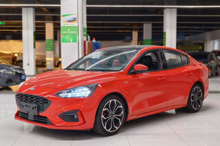 Used Ford Focus 2020 Sedan EcoBoost 180 Automatic ST Line Guazi used car, China used car export, Used car for sale, Used cars, Cheapest cars for sale