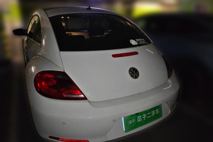 Used Volkswagen Beetle 2015 180TSI model
