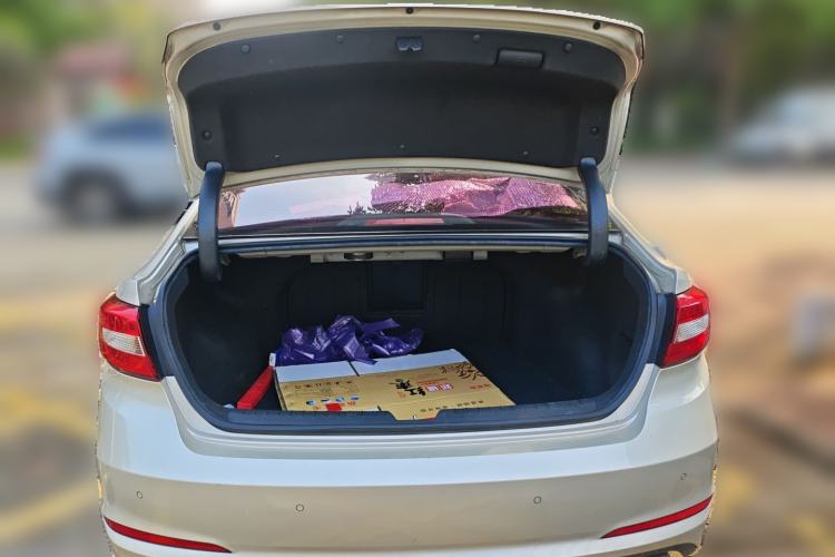 Used Hyundai Sonata 2015 1.6T GLX Advanced Model
