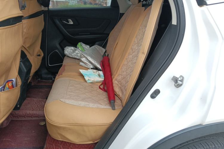 Used Bestune X40 2019 1.6L Automatic Luxury Edition China VI Left Rear Seat