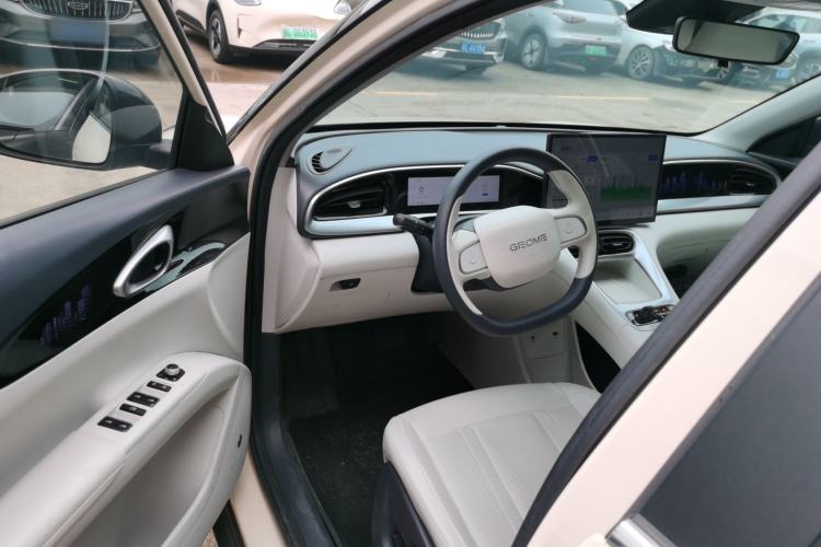 Used Geely Galaxy Geome 2025 UP 410km Exploration+ Edition
