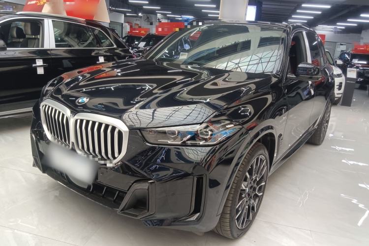 Used BMW X5 2023 xDrive 40Li M Sport Night Edition Package