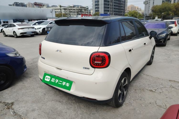 Used JAC Yiwei 3 2023 505km Pro