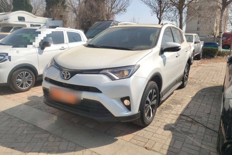 Used Toyota RAV4 2016 2.0L CVT Two-Wheel Drive Comfort Edition China V Standard