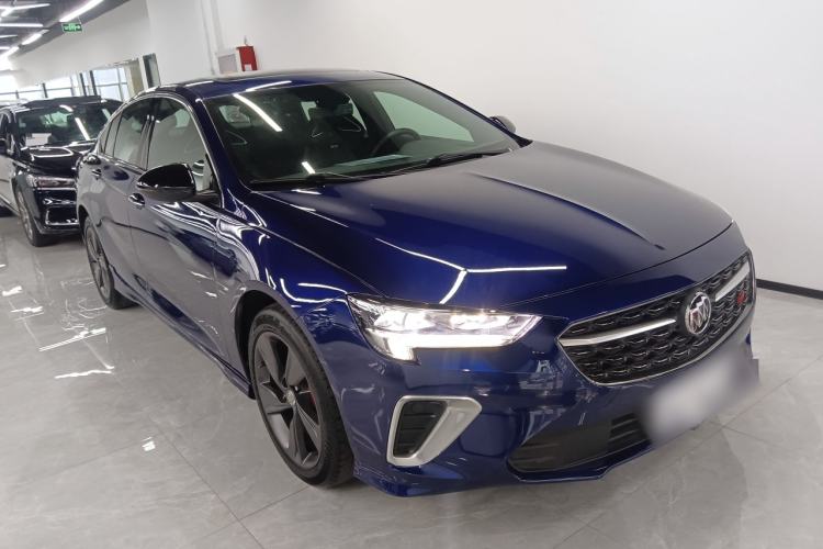 Used Buick Regal 2020 GS 28T Elite Model Front Right 45 Deg