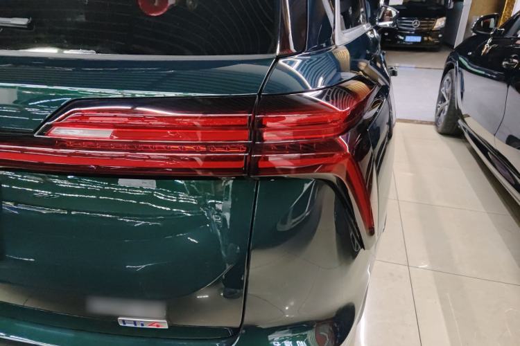 Used Wey Lanshan 2025 Four-Wheel Drive Max
