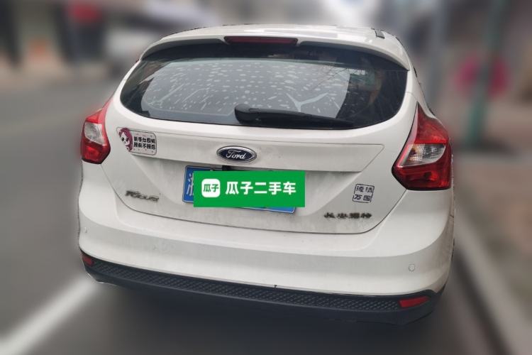 Used Ford Focus 2012 Sedan 1.6L Manual Comfort Model
