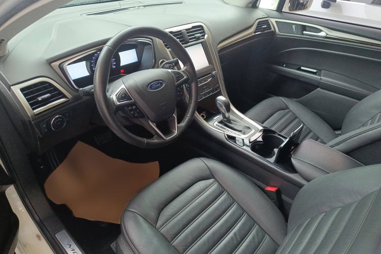 Used Ford Mondeo 2013 2.0L GTDi 200 Luxury Model