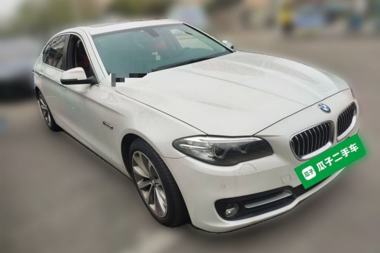 Used BMW 5 Series 2017 525Li Leading Model Front Right 45 Deg