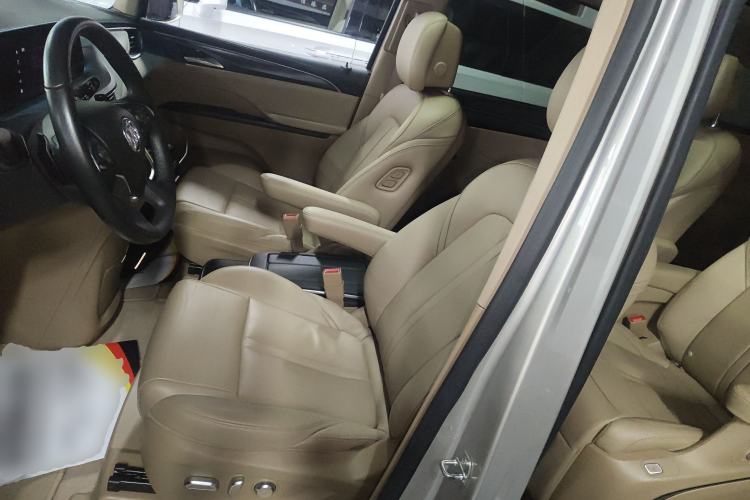 Used Buick GL8 2021 ES Landtrek 653T Luxury Model Left Front Seat