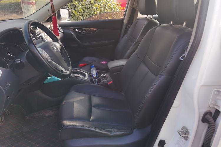 Used Nissan X-Trail 2014 2.5L CVT Luxury Edition 4WD
