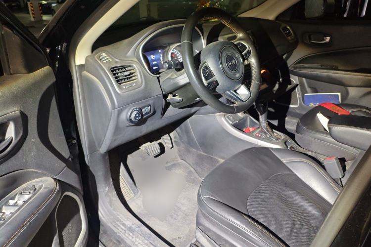 Used Jeep Compass 2017 200T Automatic Family Edition