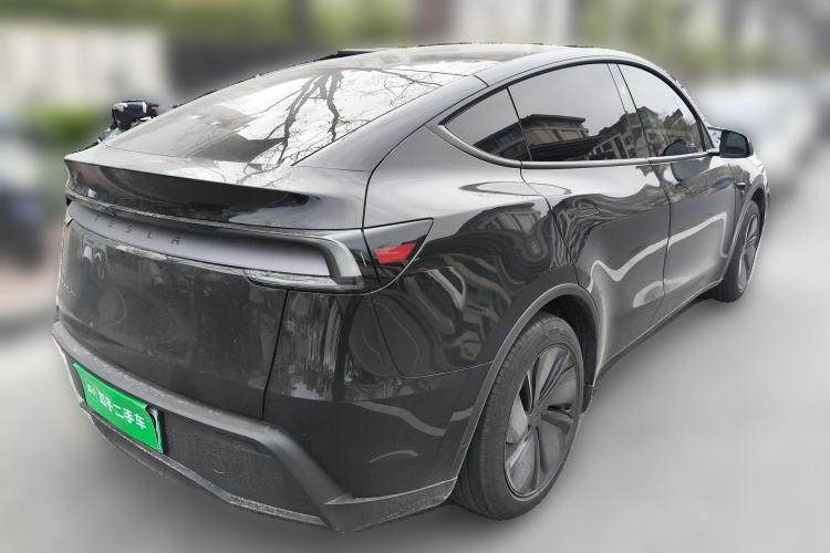 Used Tesla Model Y 2025 Rear-Wheel-Drive Version