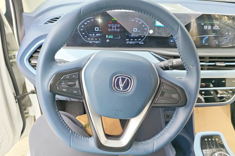 Used CHANGAN Benni E-Star 2022 Qingxin Edition Colorful Model Lithium-NMC Steering Wheel