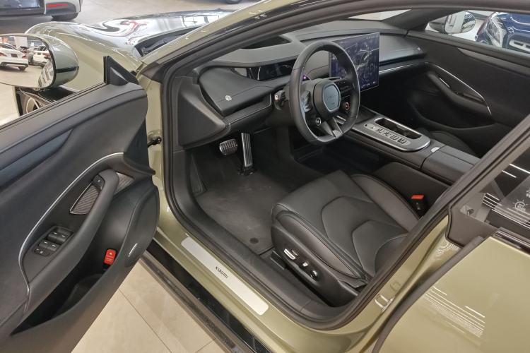 Used Xiaomi Auto SU7 2024 Four-Wheel-Drive Max Founder's Edition