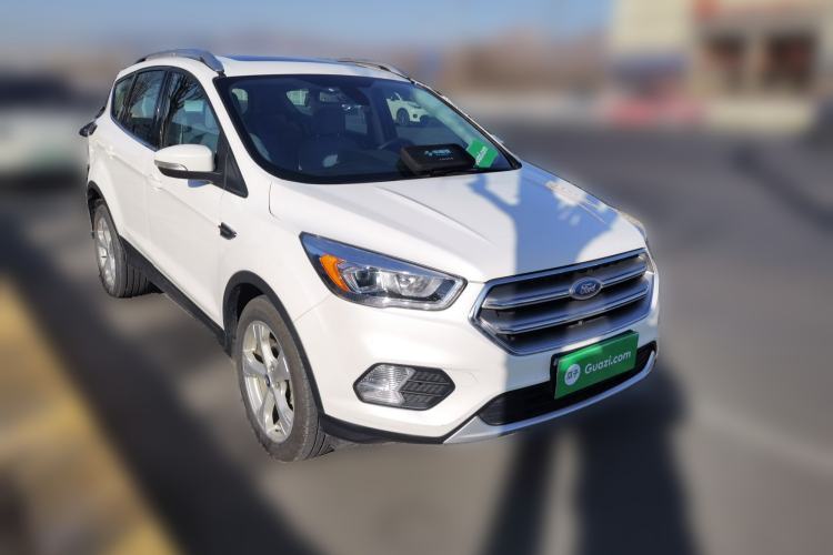 Used Ford Kuga 2018 EcoBoost 180 Two-Wheel-Drive Platinum Edition
