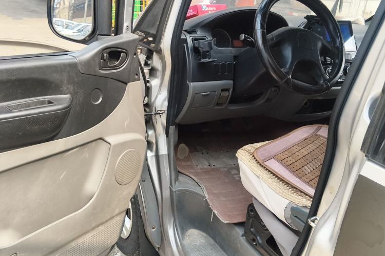 Used FORTHING Lingzhi 2013 V3 1.5L 7-Seater Luxury Model
