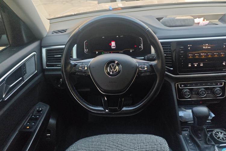 Used Volkswagen Teramont 2020 380TSI Four-Wheel Drive Luxury Version China VI Standard Steering Wheel