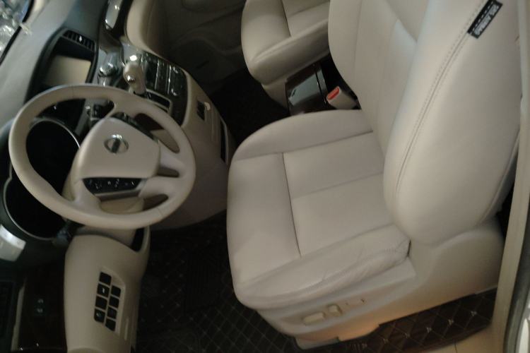 Used Nissan Quest 2013 3.5L SL
