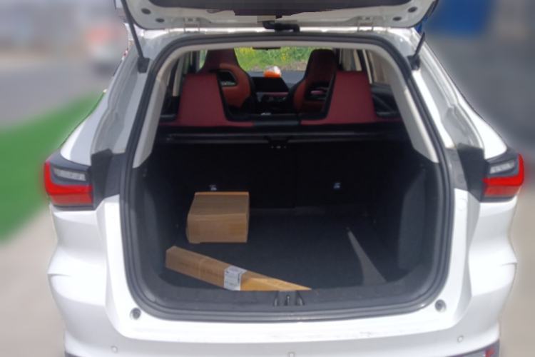 Used CHANGAN OSHAN X5 2021 1.5T DCT Flagship Edition Trunk