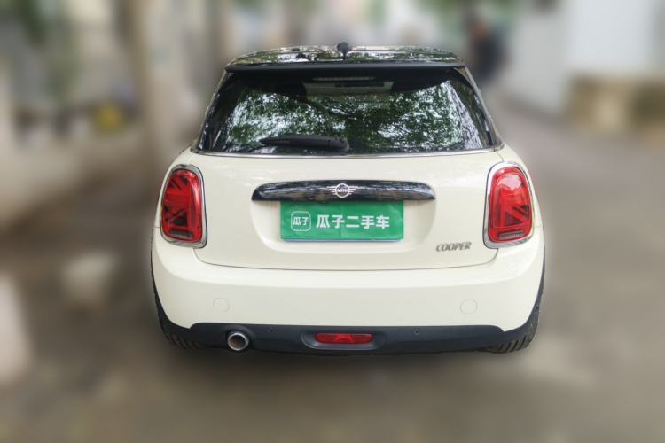 Used MINI 2018 1.5T COOPER Classic Edition