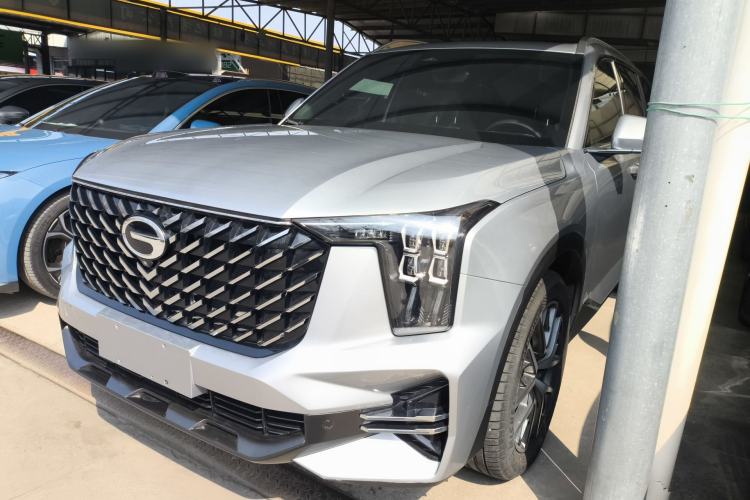 Used GAC Trumpchi GS8 2022 Linghang Series 2.0 TGDI Two-Wheel-Drive Luxury Smart Connectivity Version (7 Seats)