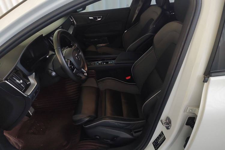 Used Volvo S60 2020 T5 Zhiya Sport Edition