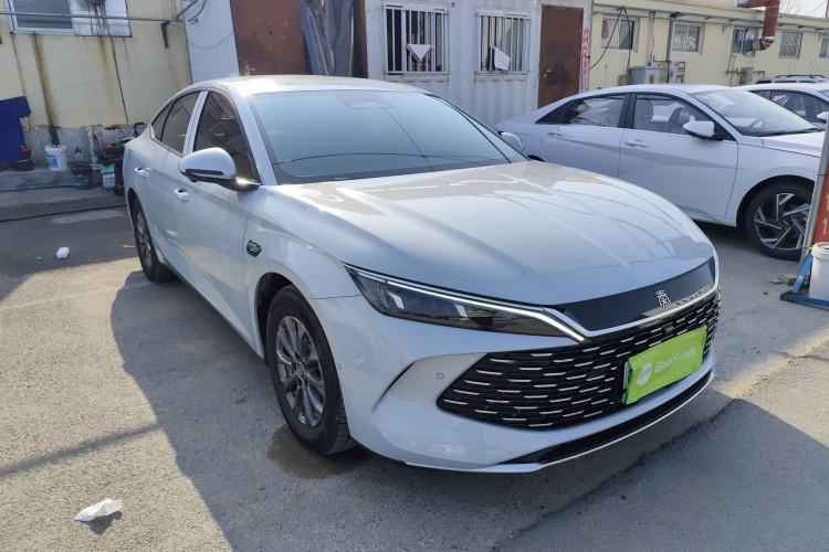Used BYD Qin L 2025 DM-i Smart Drive 80KM Leading Model