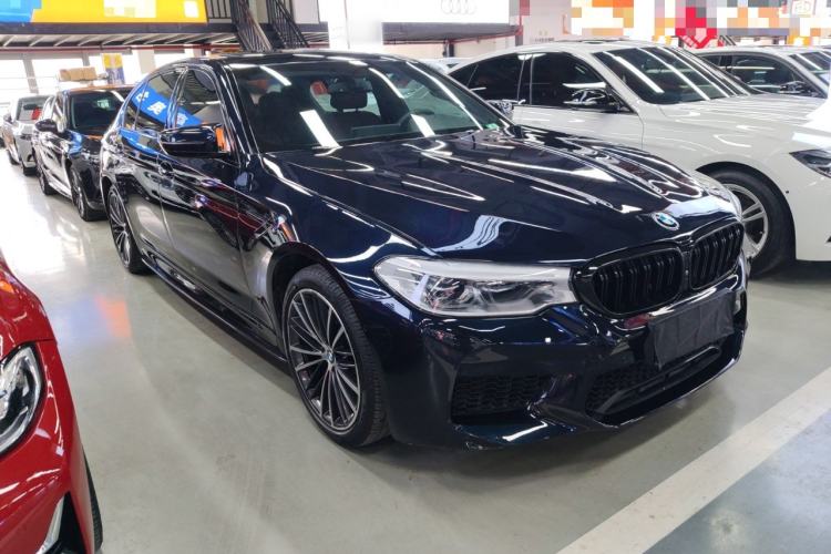 Used BMW 5 Series 2019 Facelifted 530Li Leading Edition M Sport Package
