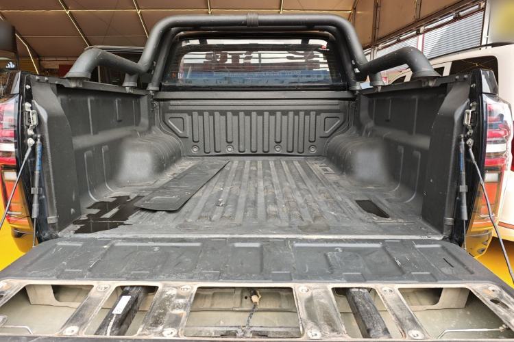 Used Great Wall Poer 2020 2.0T Off-Road Edition Automatic Diesel 4x4 Limited-Edition Towing Version GW4D20M