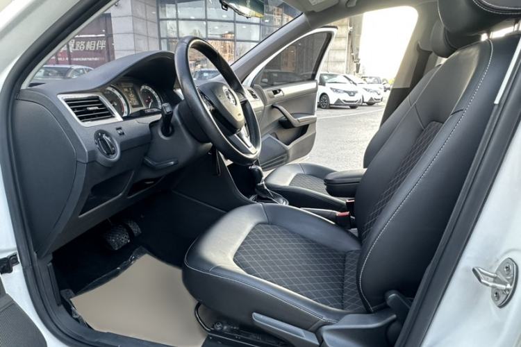 Used Skoda Rapid 2018 1.6L Automatic Comfort Edition
