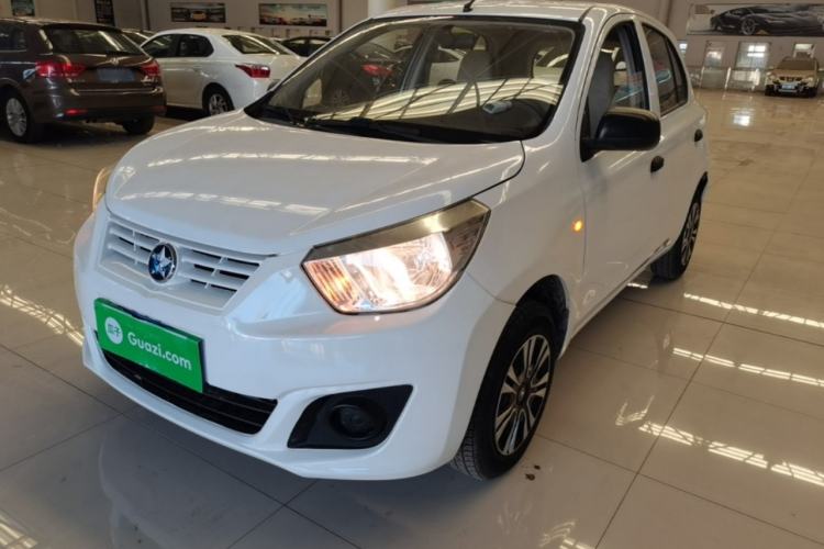 Used Venucia R30 2014 1.2L Manual Enjoyment Edition