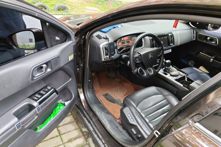 Used Citroen C6 2017 380THP Luxury Version Driver Seat