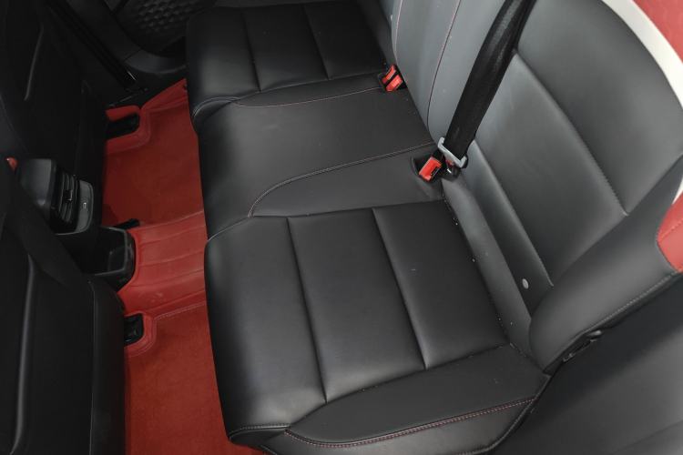 Used MG 5 2021 180 DVVT CVT Youth Luxury Edition
