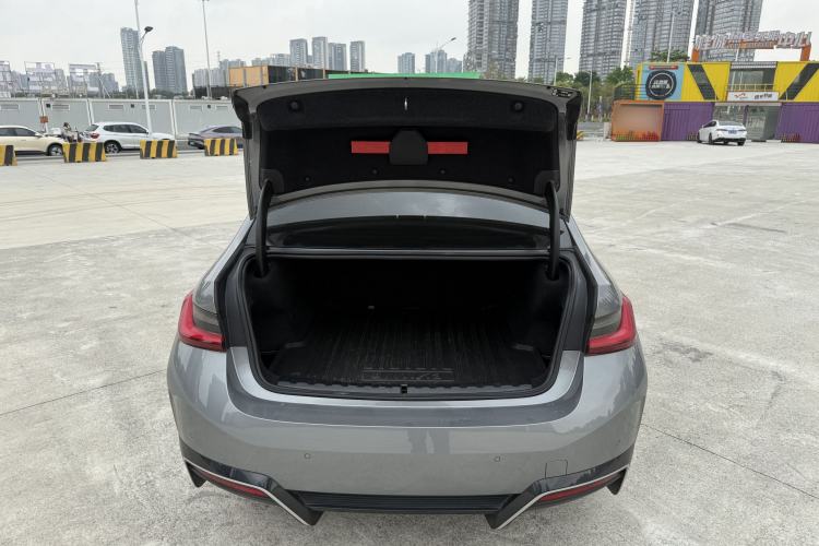 Used BMW i3 2024 eDrive 35 L