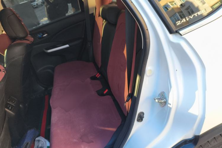 Used Honda CR-V 2015 2.4L four-wheel drive luxury version Left Rear Seat