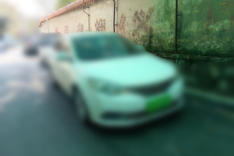 Used Roewe 360 2016 1.5L Automatic Smart Screen Version Front Right 45 Deg