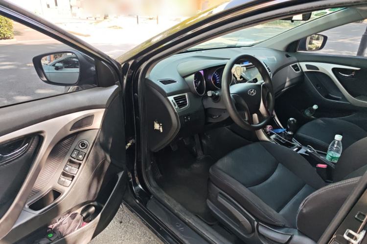 Used Hyundai Elantra (5th Generation / Langdong) 2012 1.6L Manual Leading Model Driver Seat