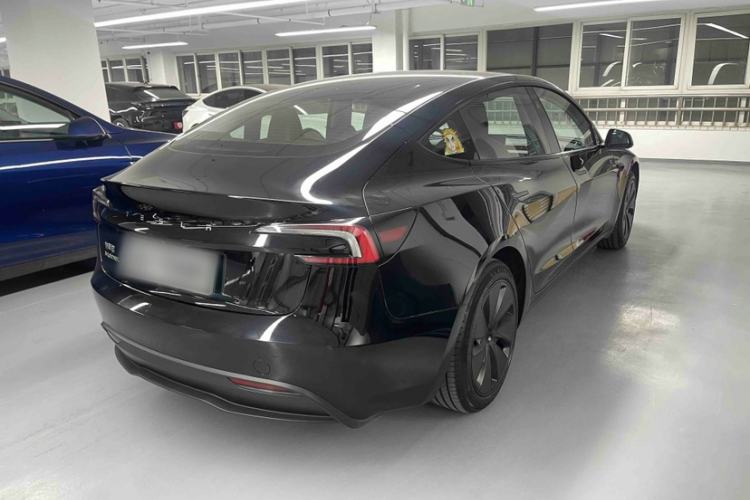 Used Tesla Model Y 2024 Rear-Wheel-Drive Version
