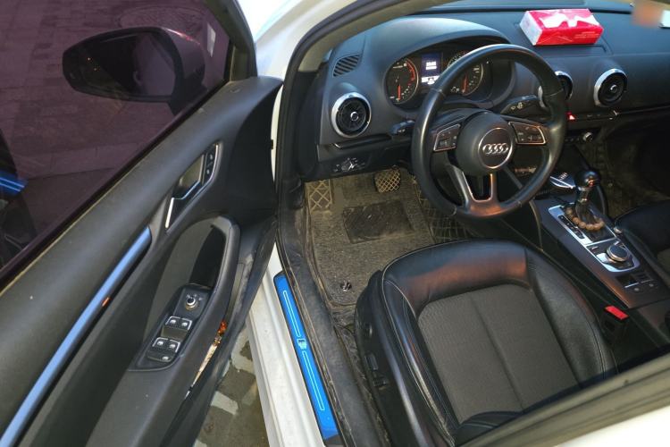 Used Audi A3 2019 Limousine 35 TFSI Fashion Edition China V standard Driver Seat