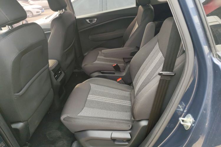 Used Wuling Jiachen 2022 1.5L Manual Enjoyment Elite Model
