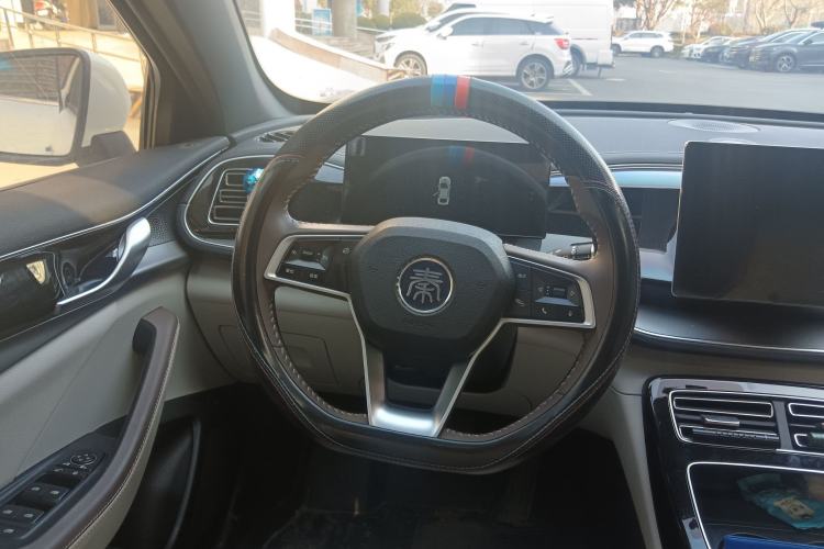 Used BYD Qin PLUS 2023 Champion Edition DM-i 120KM Leading Model
