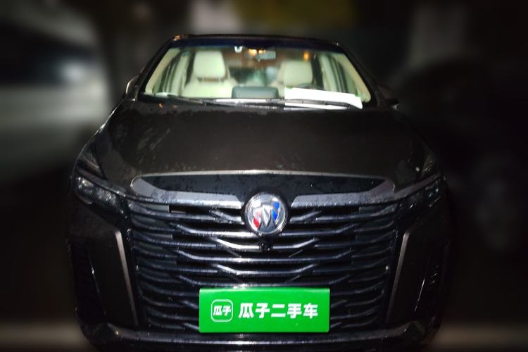 Used Buick GL8 2023 Land Executive Class Comfort Model
