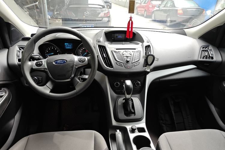 Used Ford Kuga 2013 1.6L GTDi Two-Wheel-Drive Comfort Model